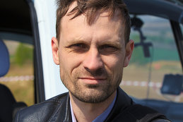 Дмитрий Серяков