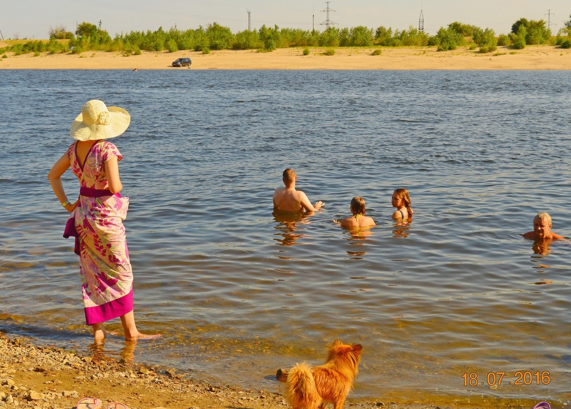 за дочерьми на воде... - Владимир Вдовенко 