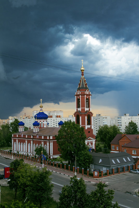 перед грозой - Василий Смысленов