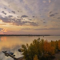 осень на Волге :: Александр 