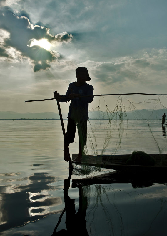 Рыбалка на закате - Андрей Лукашенко