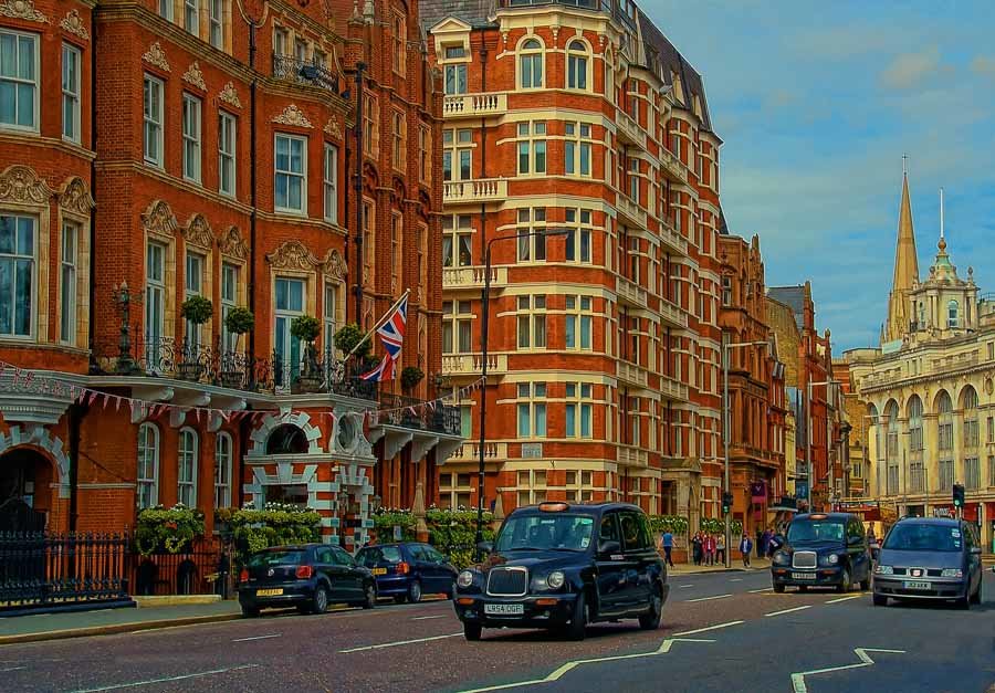 Streets of London - Gene Brumer