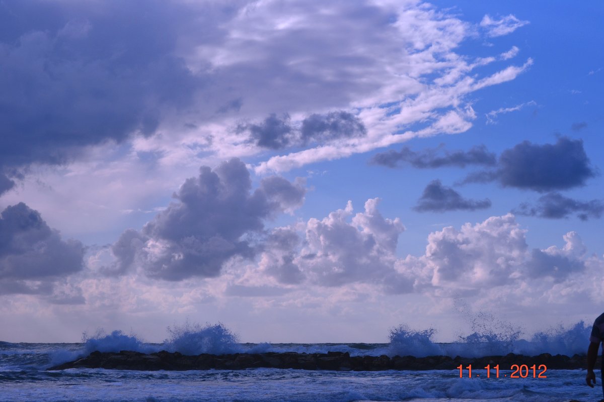 облака над Средиземным морем - Оксана Чепкасова