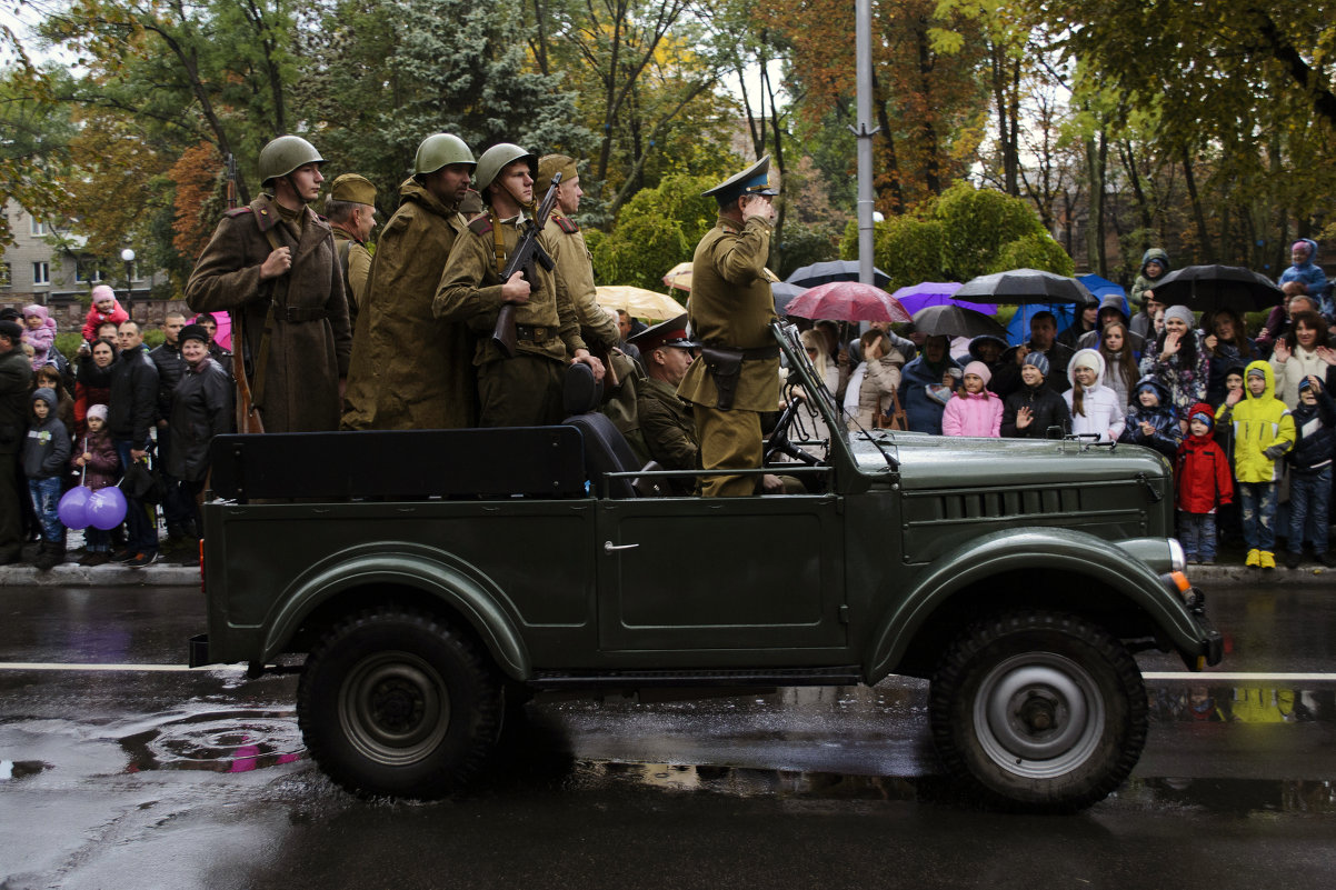 Парад военной техники - Богдан Петренко