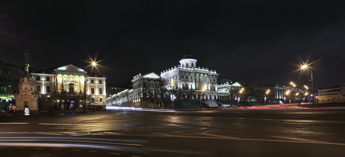 моя Столица ночная Москва(галерея художника Шилова ,дворец приемов мид,библиотека им. Ленина) - юрий макаров