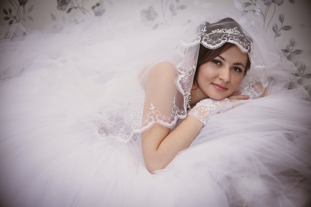 Невеста - Любовь Шерстнева
