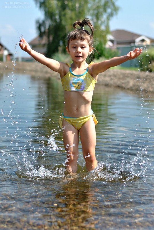 Игра с водой. - Лиза Черепанова