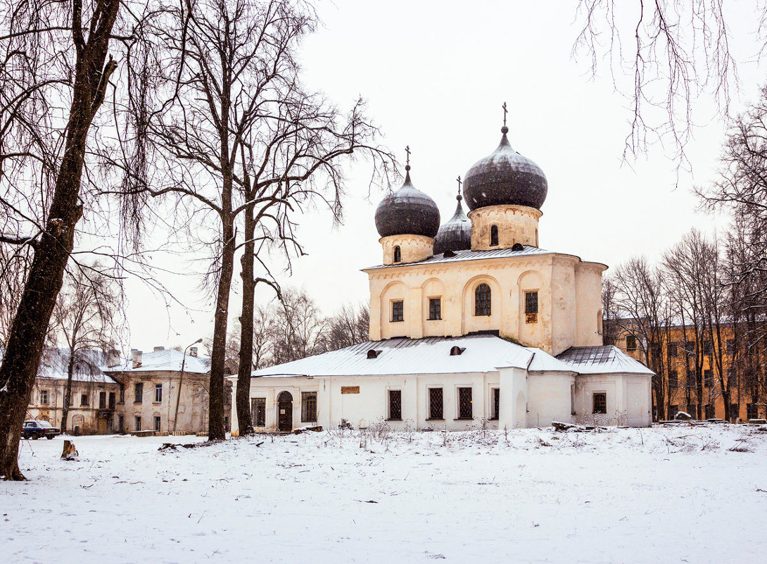 Великий Новгород. Антониев монастырь. Собор Рождества Пресвятой Богородицы - Евгений Никифоров