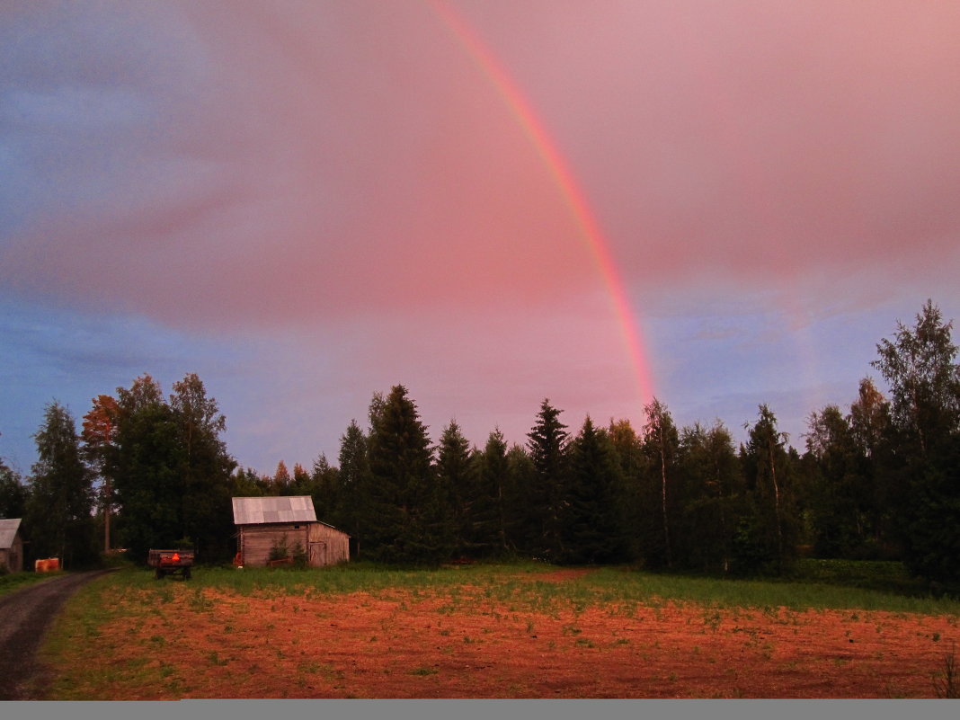 Полуночная радуга в Финляндии - Martta Aurinko