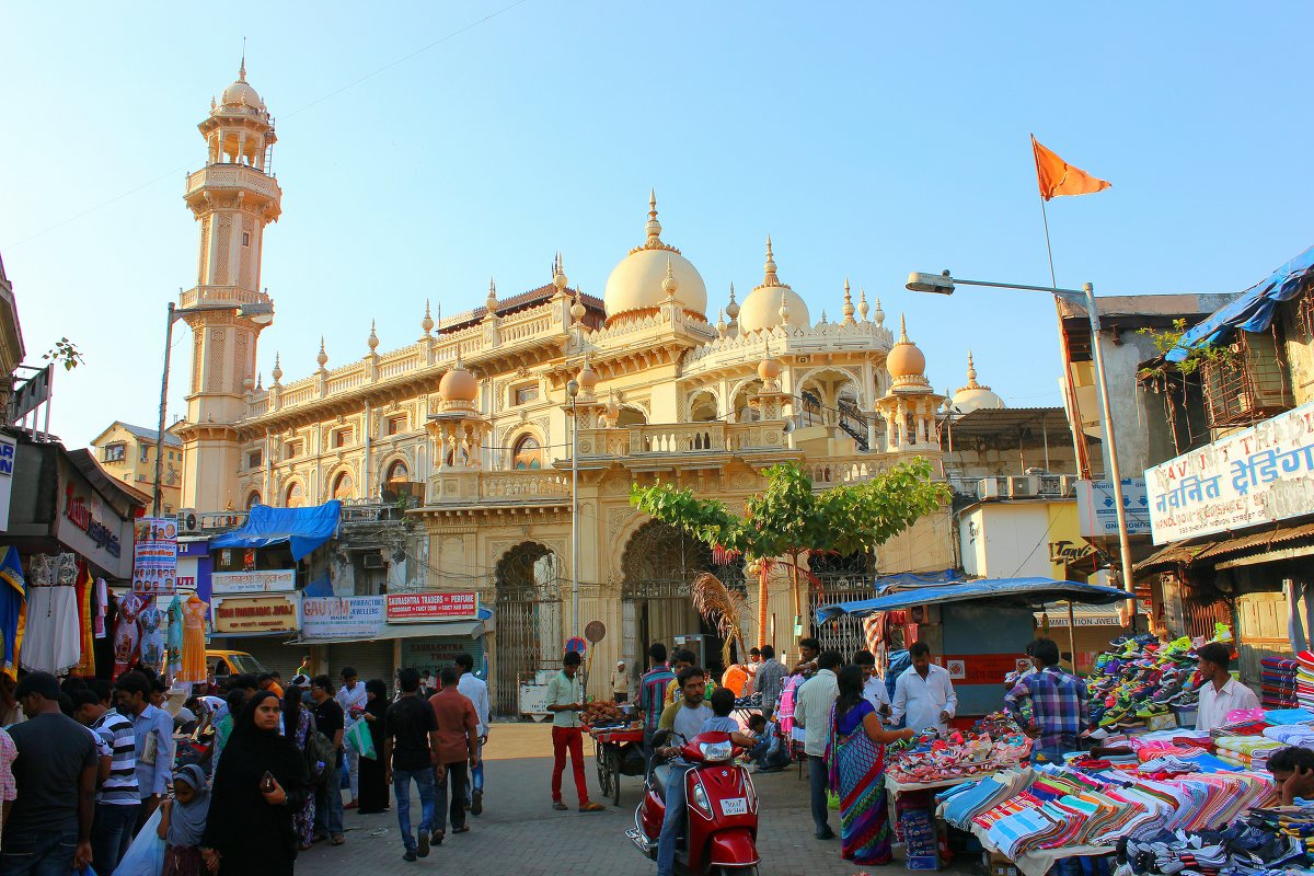 Джама Масджид- мечеть в районе Kalbadevi, недалеко от Crawford Market в Южной Мумбаи - Александр Бычков