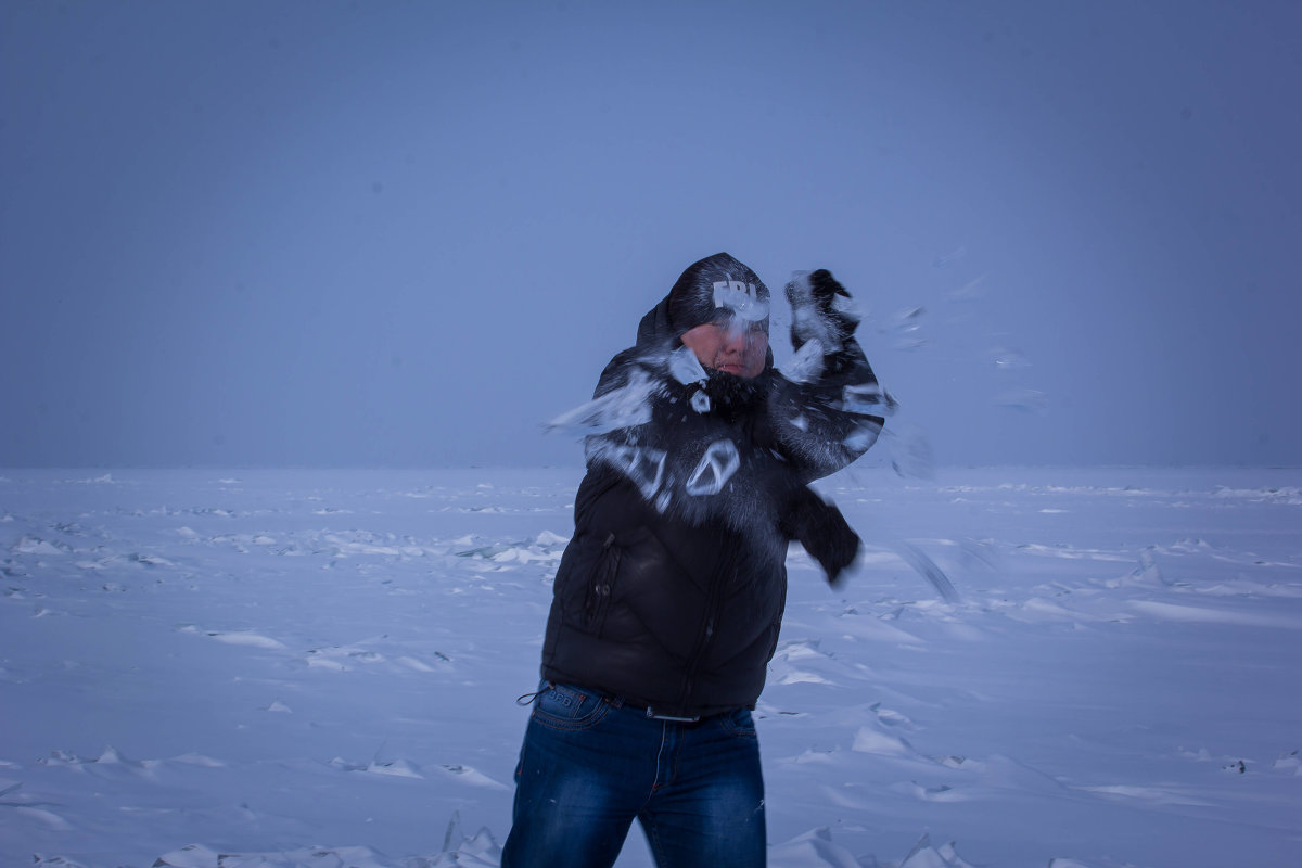 Я на льду озера Байкал - Павел 