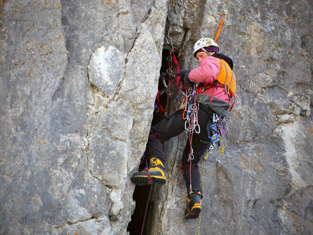 Стена. Climber /A2/ - Boris Khershberg