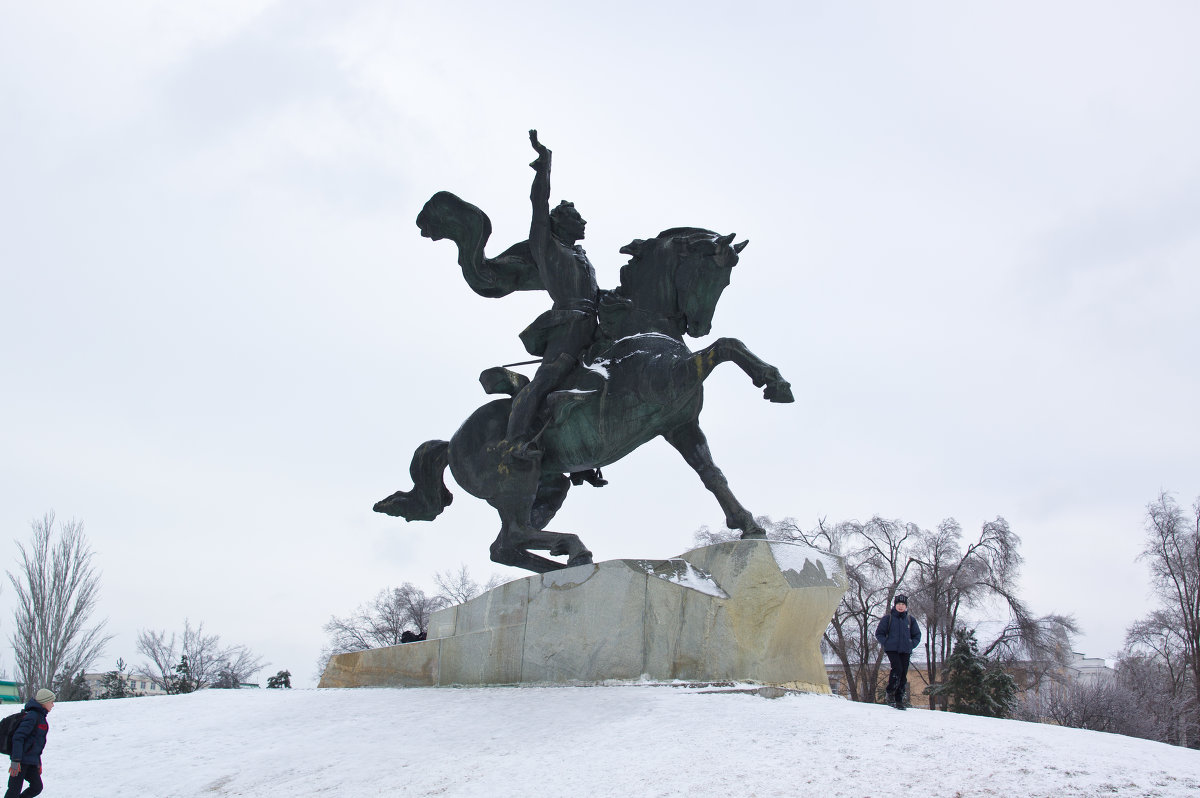 Памятник Суворову - Юрий Удвуд