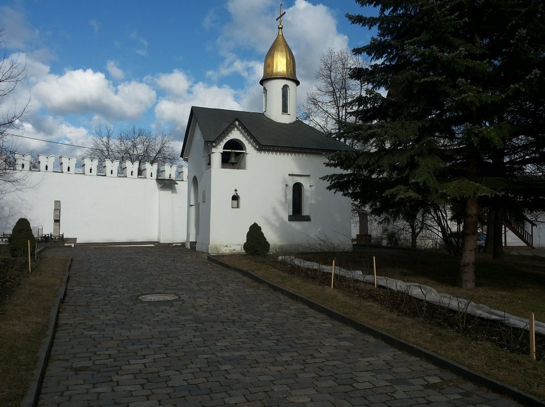 Поминальная часовня в Свято-Даниловом монастыре - Владимир Прокофьев