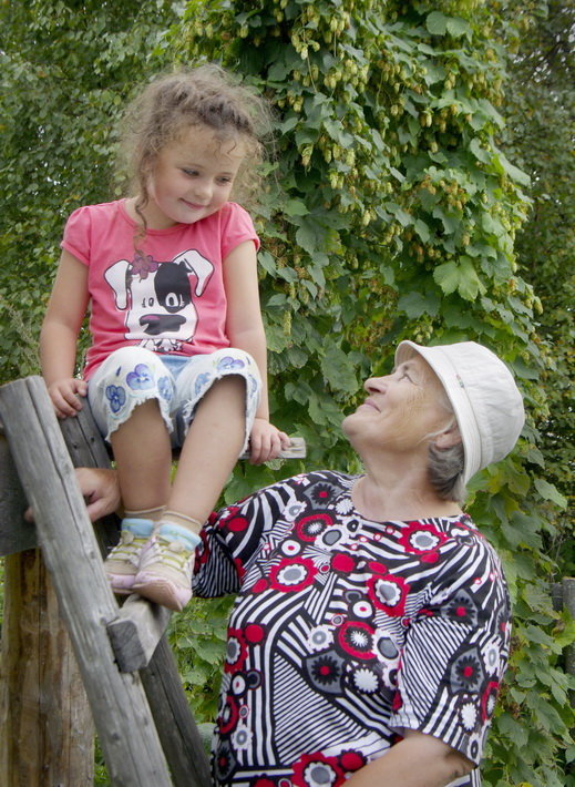 Бабушка и ее внучка - Валерий Талашов