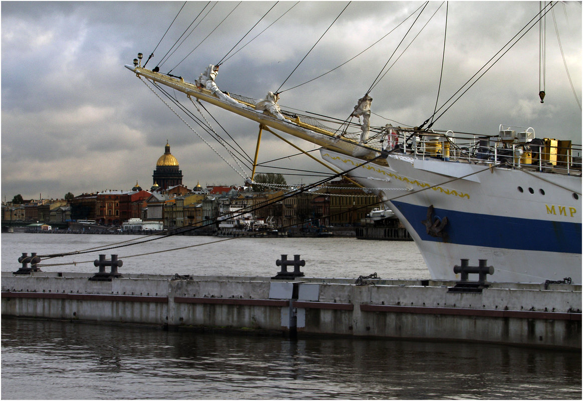 МИР у причала *** MIR sailboat at the pier - Александр Борисов
