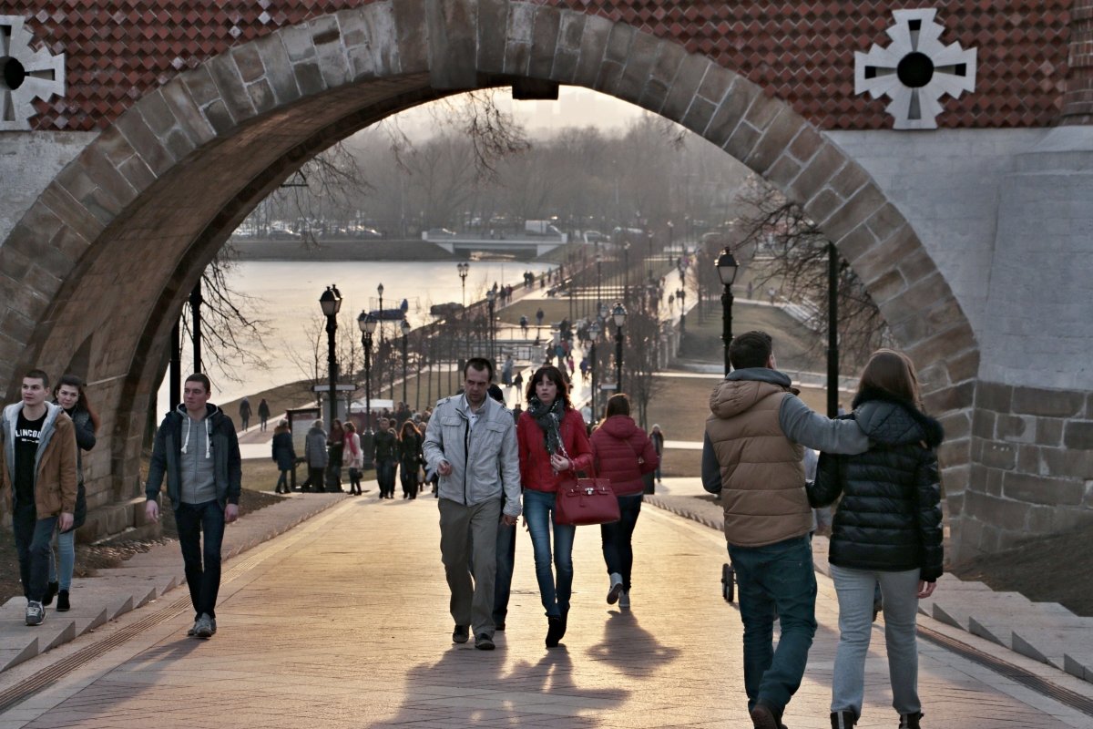 Царицынский парк. Мост через овраг на закате (2) - Николай Ефремов