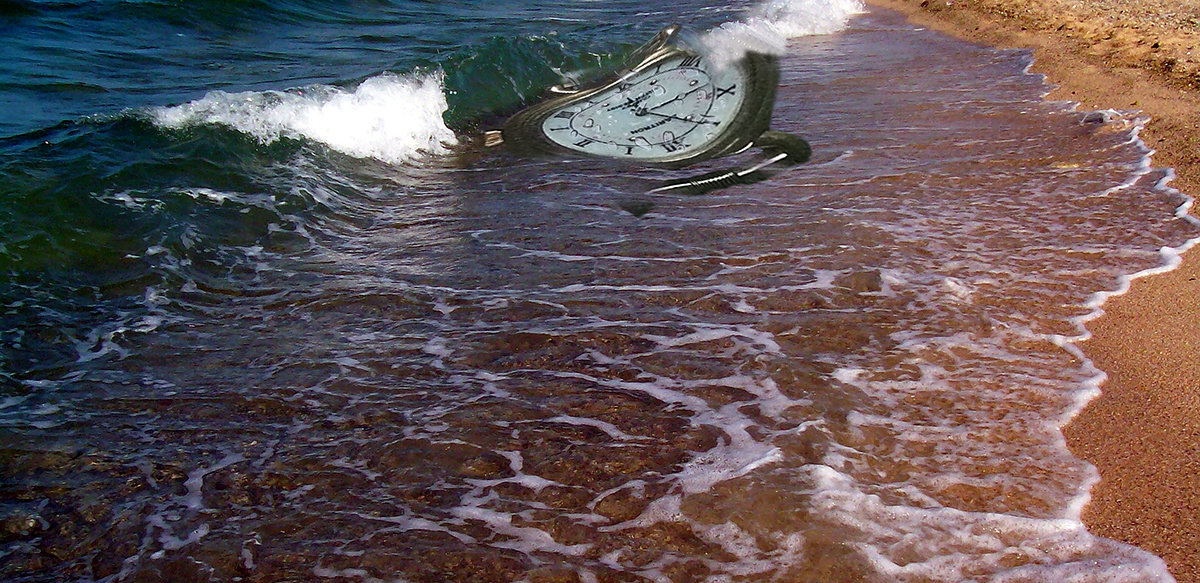 Сломанная машина времени, выброшенная на берег волнами Чёрного моря - Alexei Kopeliovich