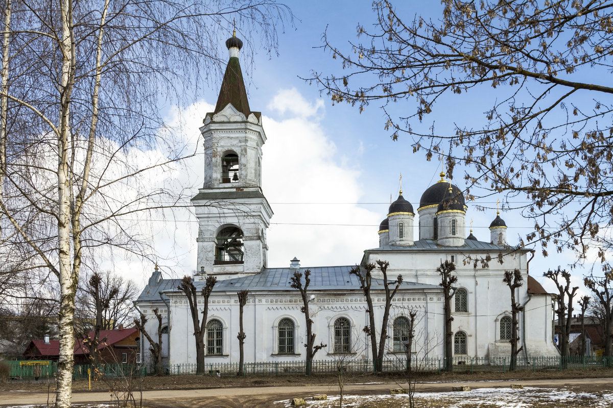 Церковь Белая Троица, Тверь. - Yuri Chudnovetz