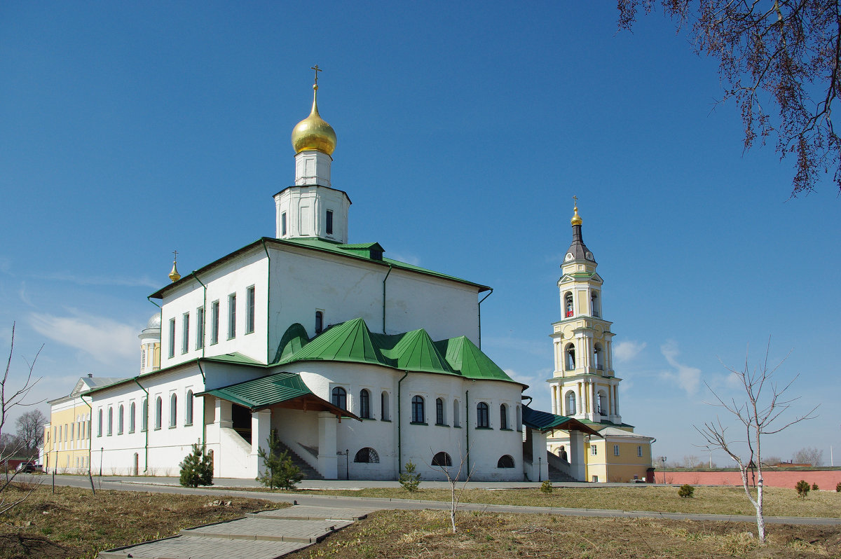 Ансамбль Старо-Голутвина монастыря - Алена Щитова