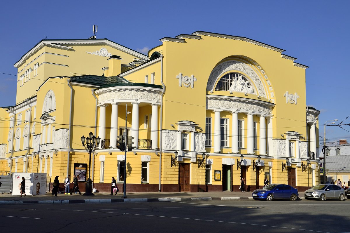 Театр имени Федора Волкова - Сергей Бушуев