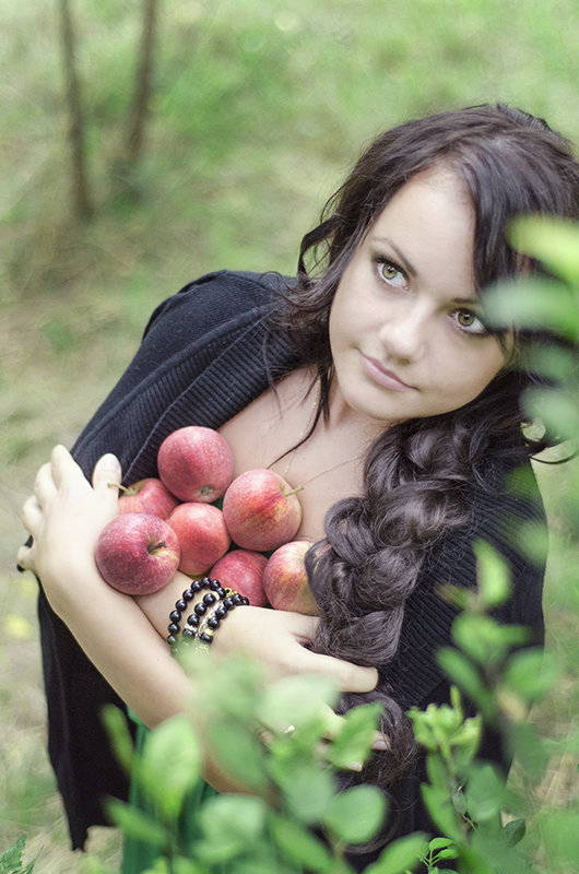 Яблочное - Mila Avilova 