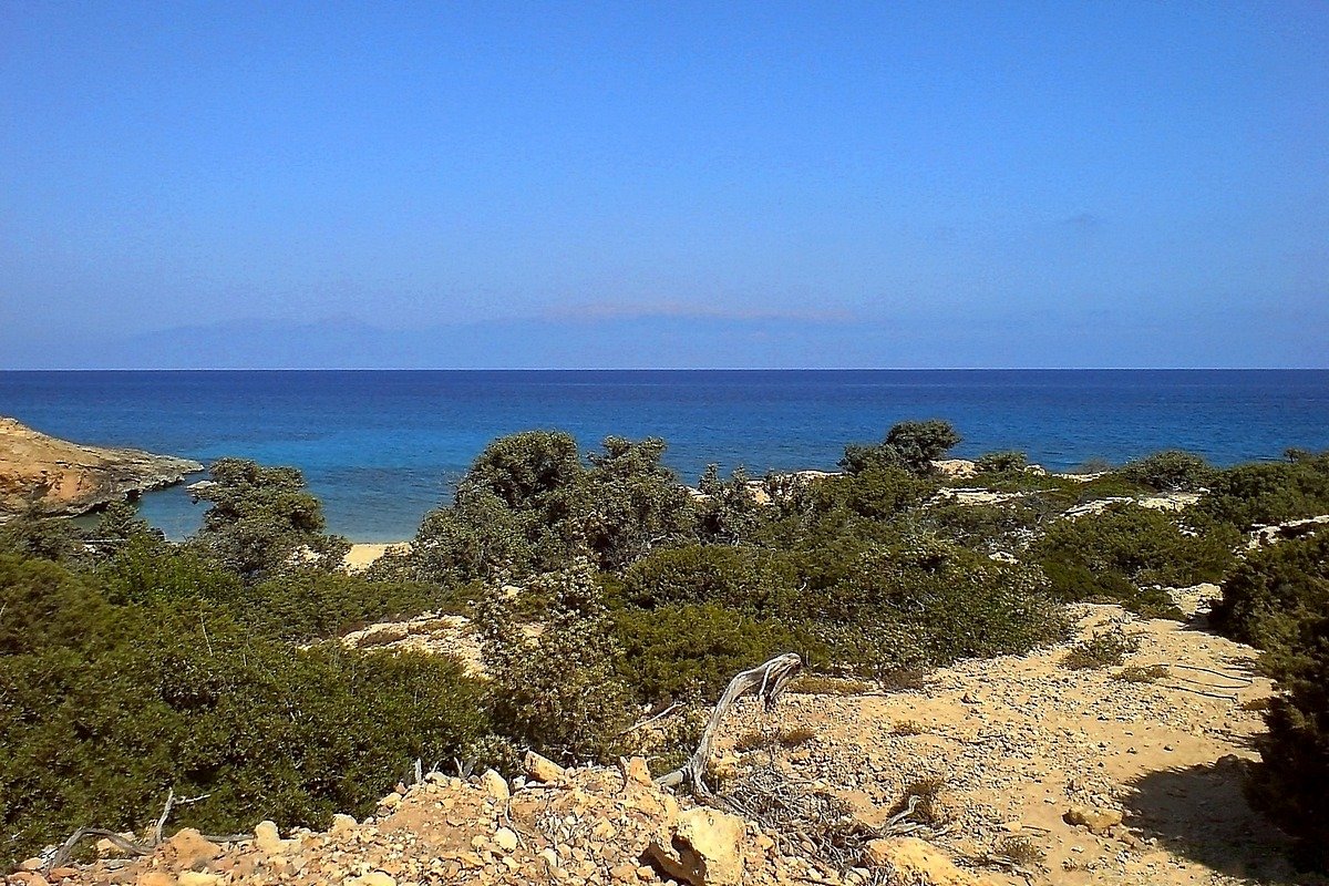 Вид с острова Гавдос на остров Крит. - Алексей Пышненко