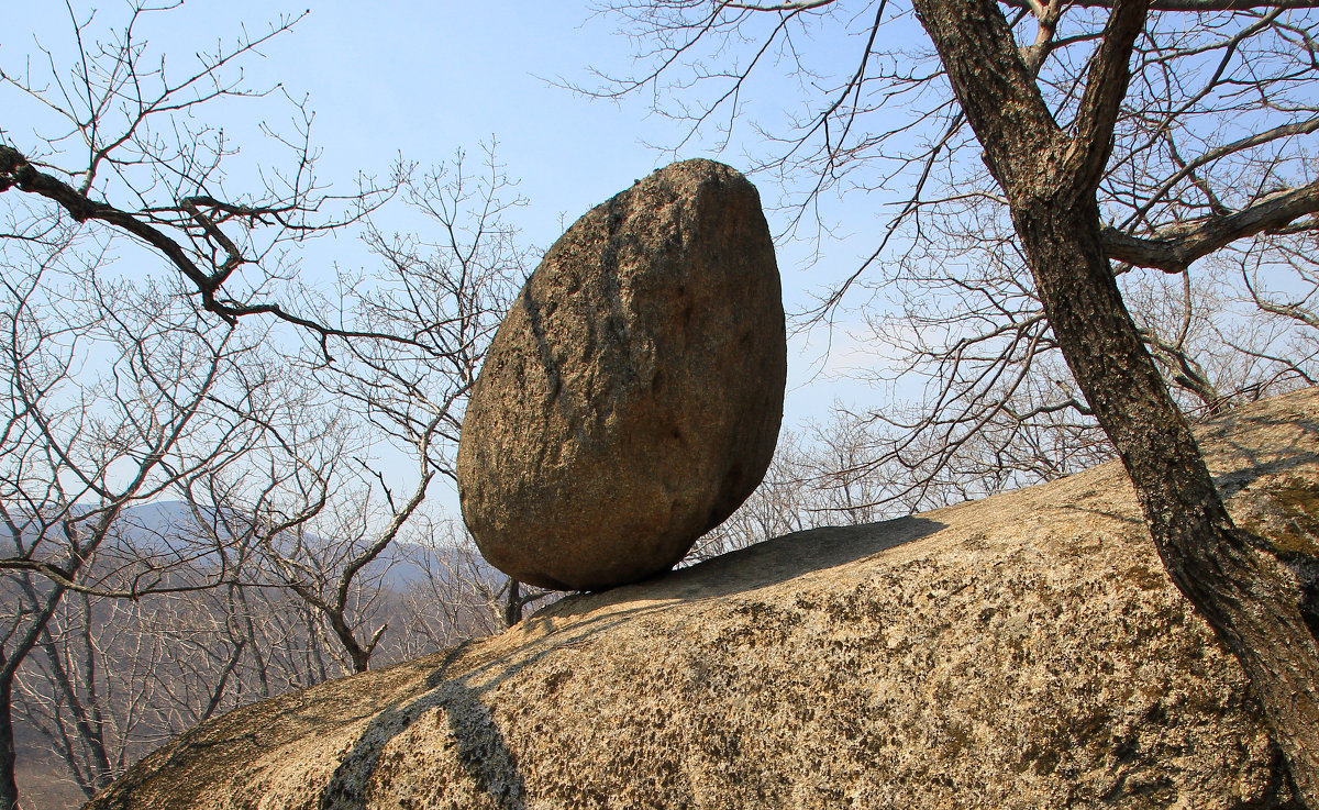 Каменное яйцо - татьяна 