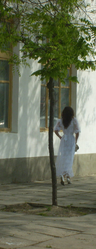 девушка в белом - валерия мамбетова
