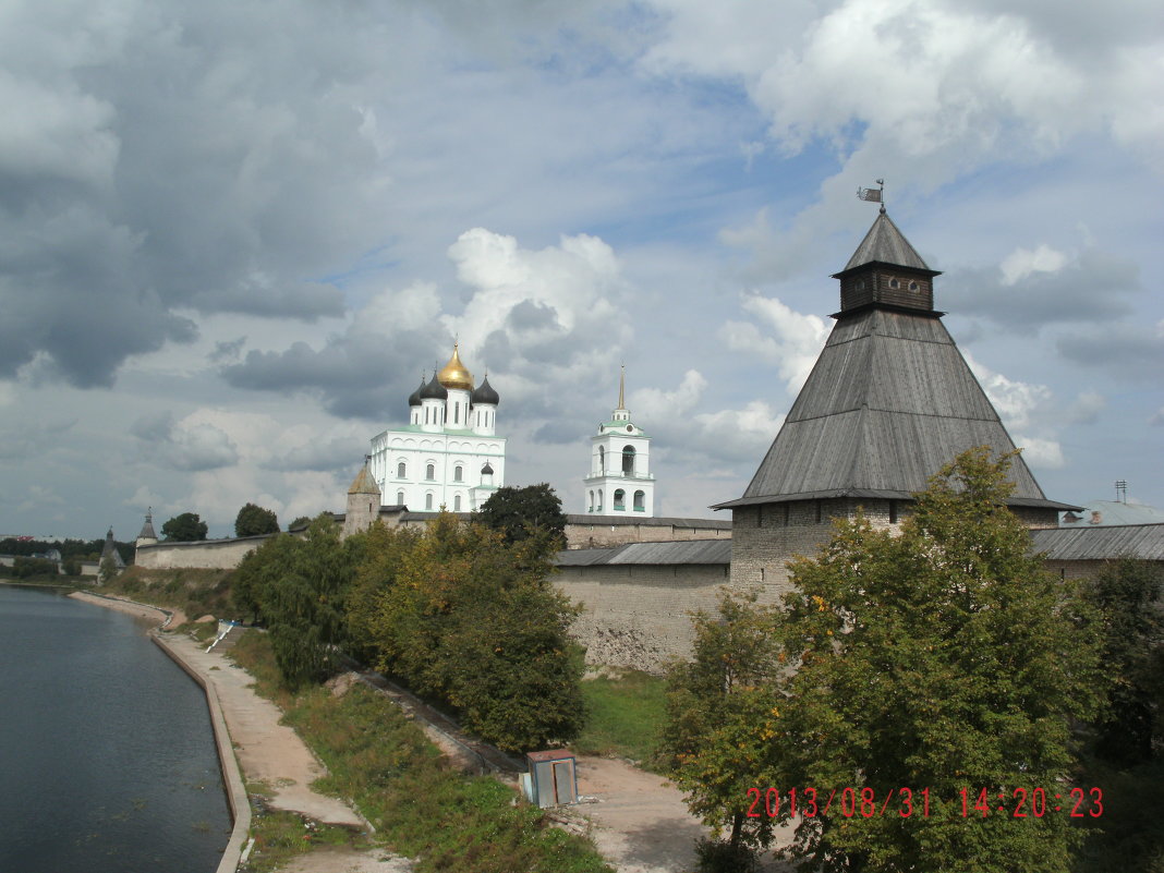 Псковский кремль - Валерий Степанов