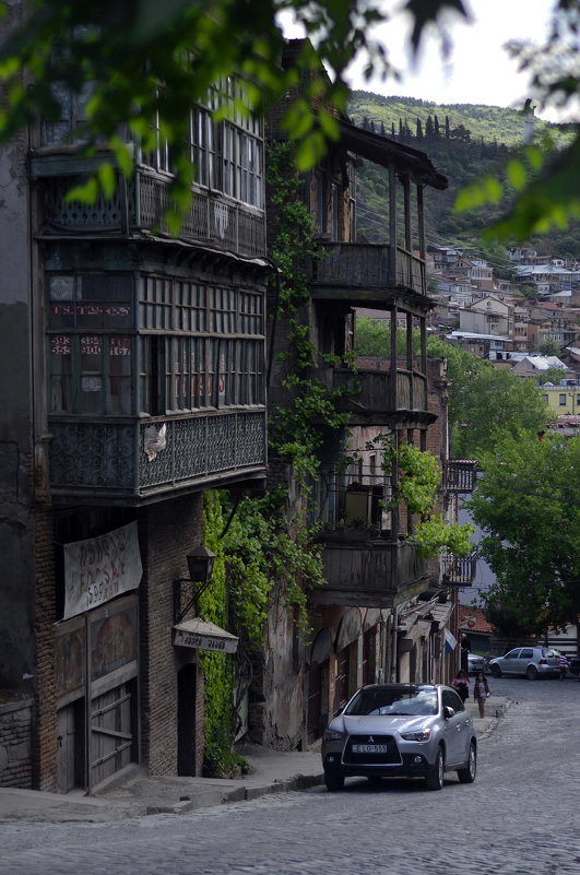 Старый Тбилиси: Район Авлабари "Винни Подъем" - Sulkhan Gogolashvili