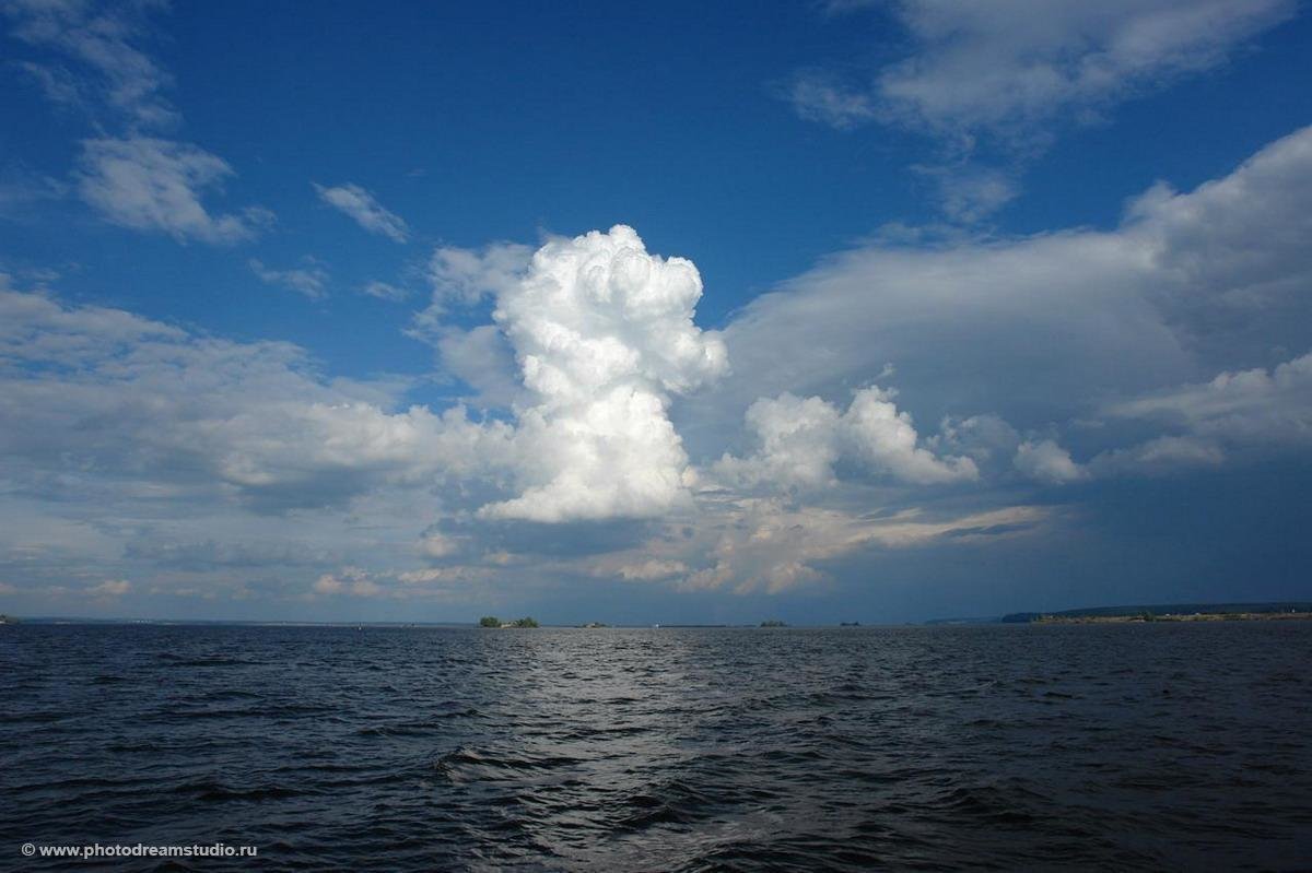 Облако над Камой - Андрей Устюжанин