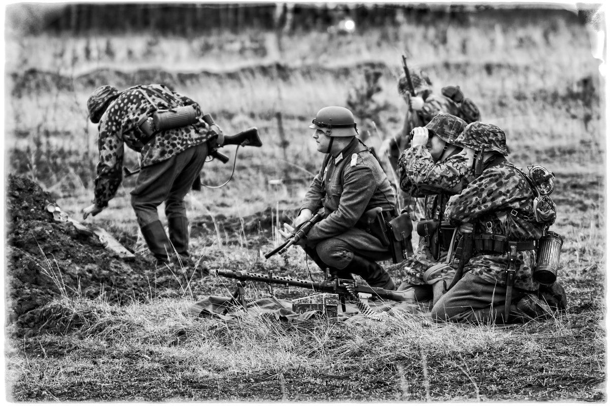 Реконструкция ВОВ г.Екатеринбург 2014 - Сергей Кузнецов