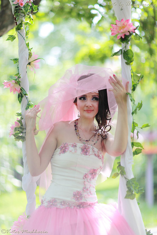 Невеста в розовом - Виктор Мушкарин (thepaparazzo)