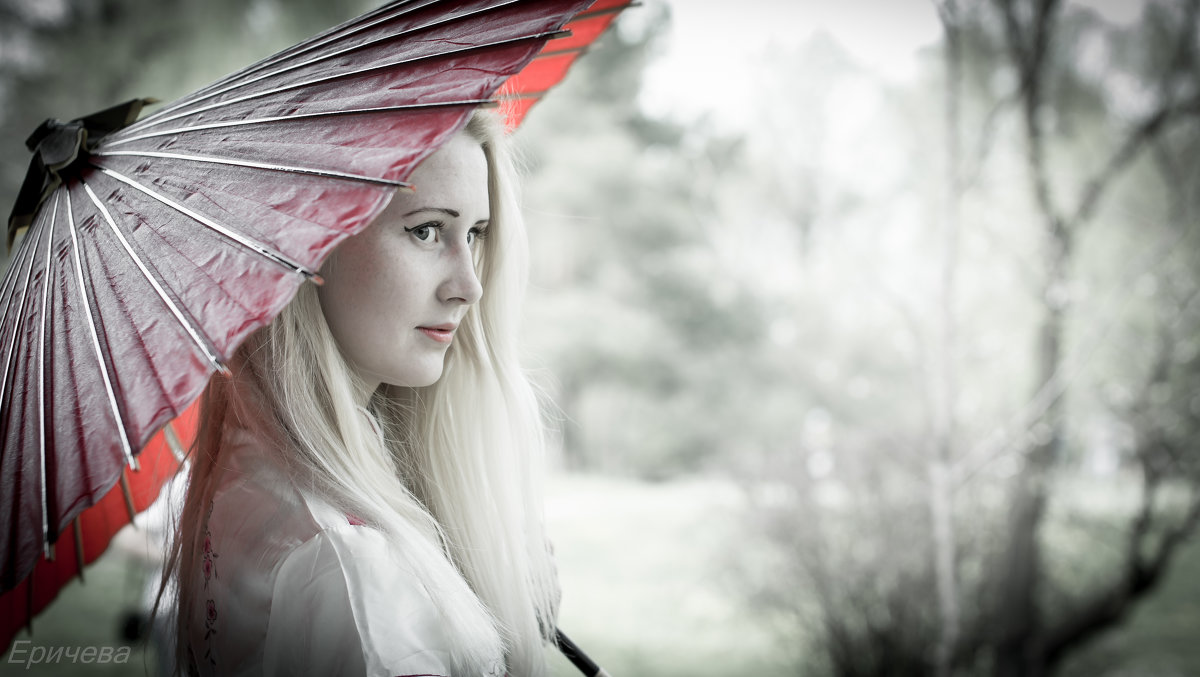 Девушка с зонтиком - Алена 