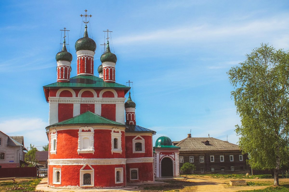 Углич часовня памятник угличанам