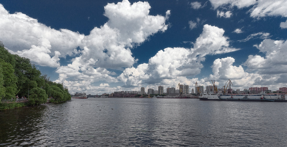 Облака над городом - Serge Riazanov