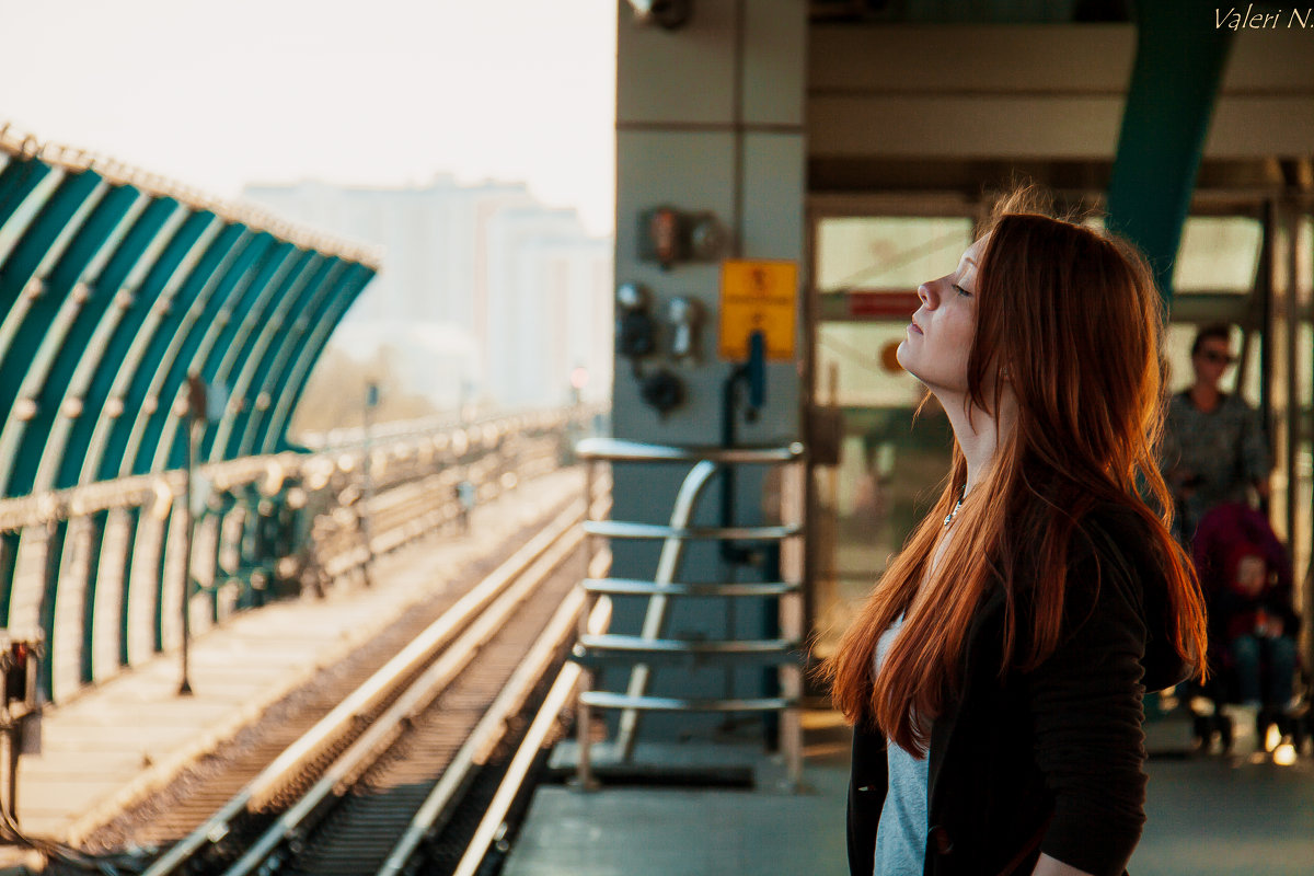 В ожидании поезда - Валерия Наумова