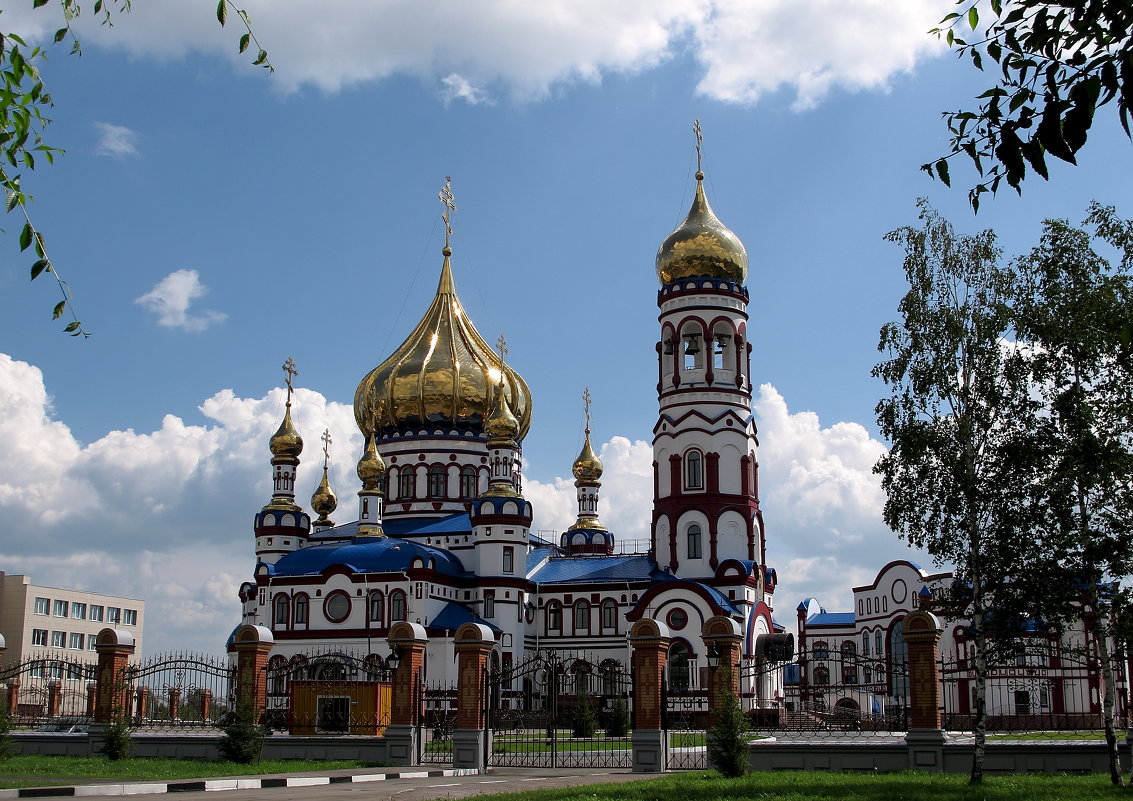 Дух святой сошел с небес для свершения чудес - Нина северянка