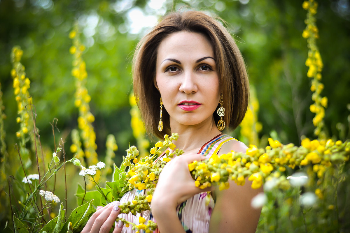 Жёлтые цветы - Яна Насадик