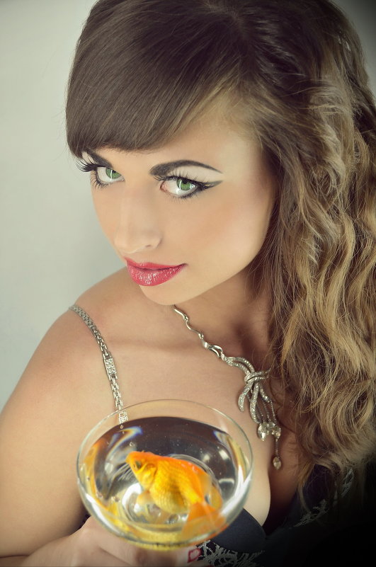 Золотая рыбка - Ольга Нестерук