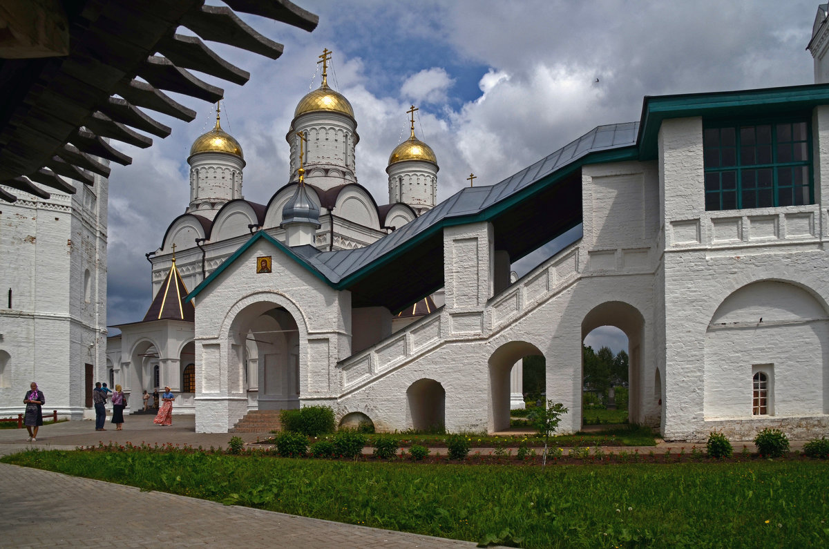 Церковь Введения в храм Пресвятой Богородицы - Нина Синица