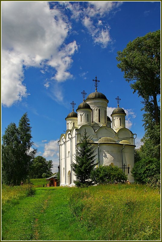 Церковь Михаила Архангела в Микулино - Дмитрий Анцыферов