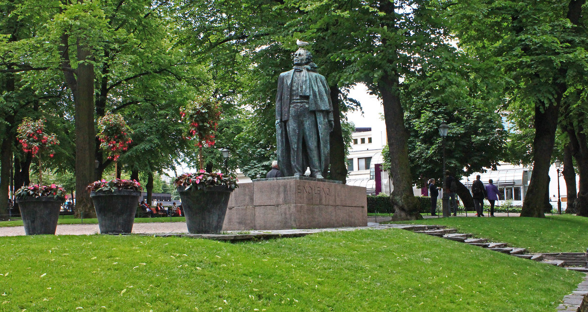 Памятник Эйно Лейно.(Хельсинки) - Александр Лейкум