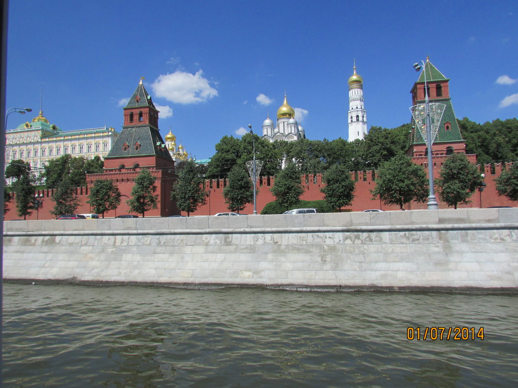 Вид  на Кремль со строны Москва-реки - раиса Орловская