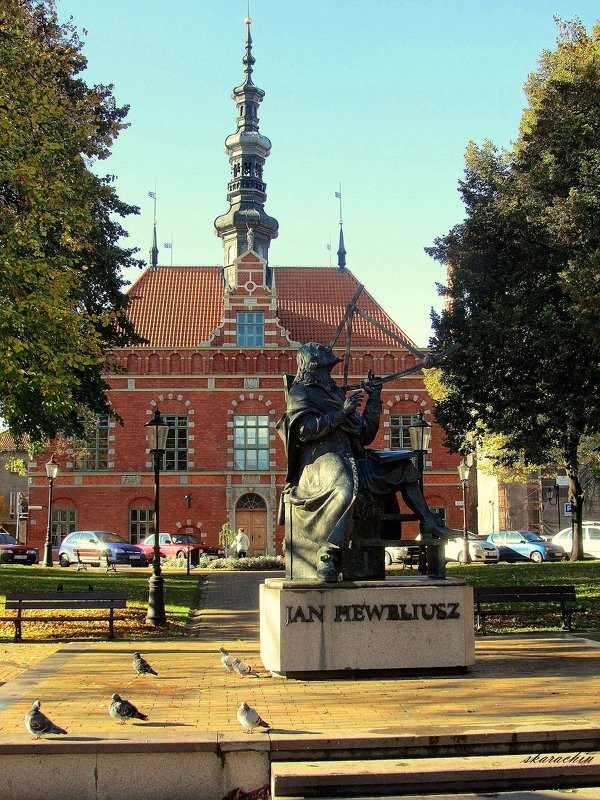 Памятник Яну Хевелиусу - Сергей Карачин