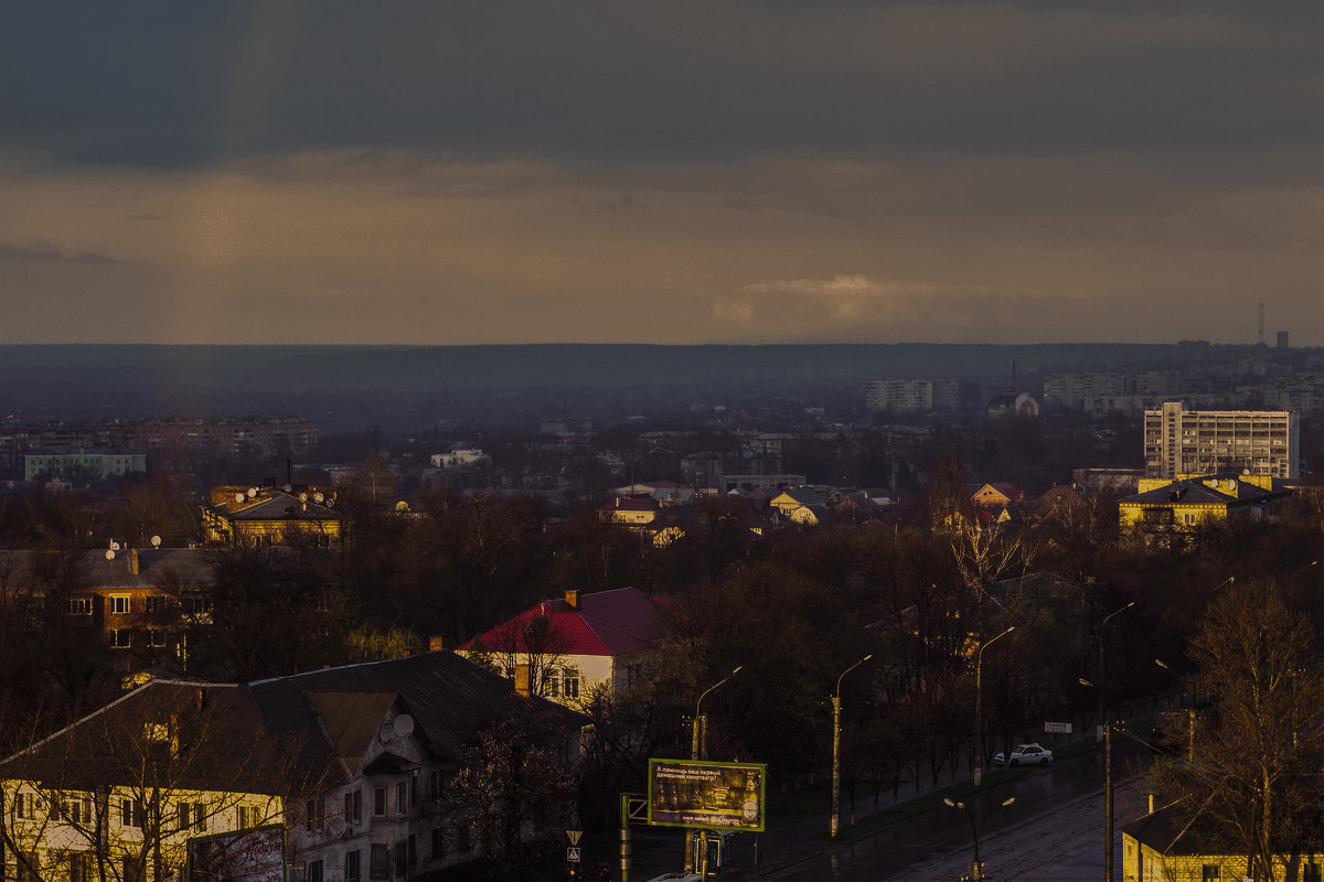 город Луганск после дождя - Алена Юрченко
