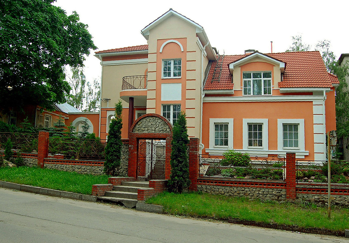 Мини-дворец на Скоморошинской - Александр Буянов