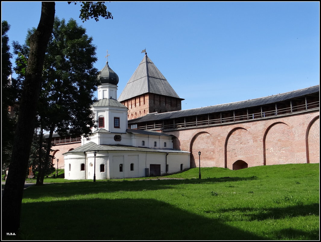 Покровская церковь в Кремле Новгорода Великого - Вера 