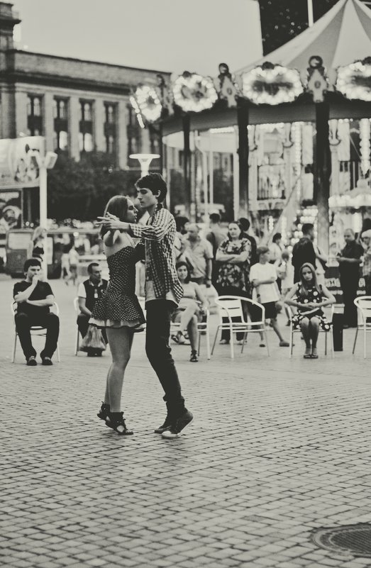 Уличные танцы - Ксения Базарова